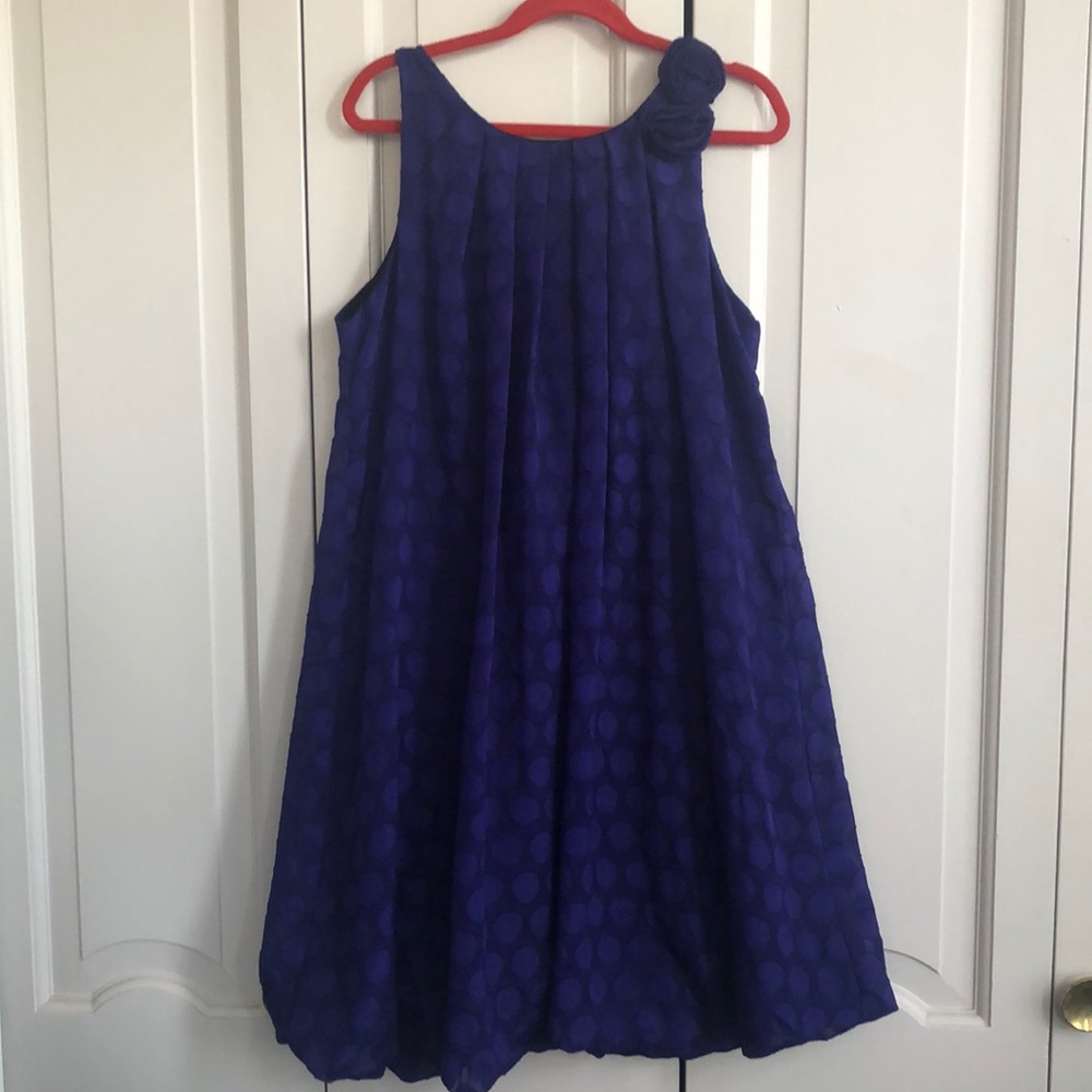 Blue bubble hem dress